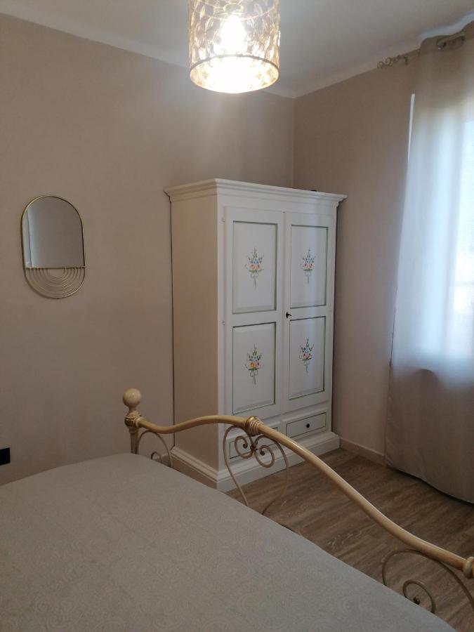 B&B Villa Preziosa Lago Maggiore Lesa Bagian luar foto