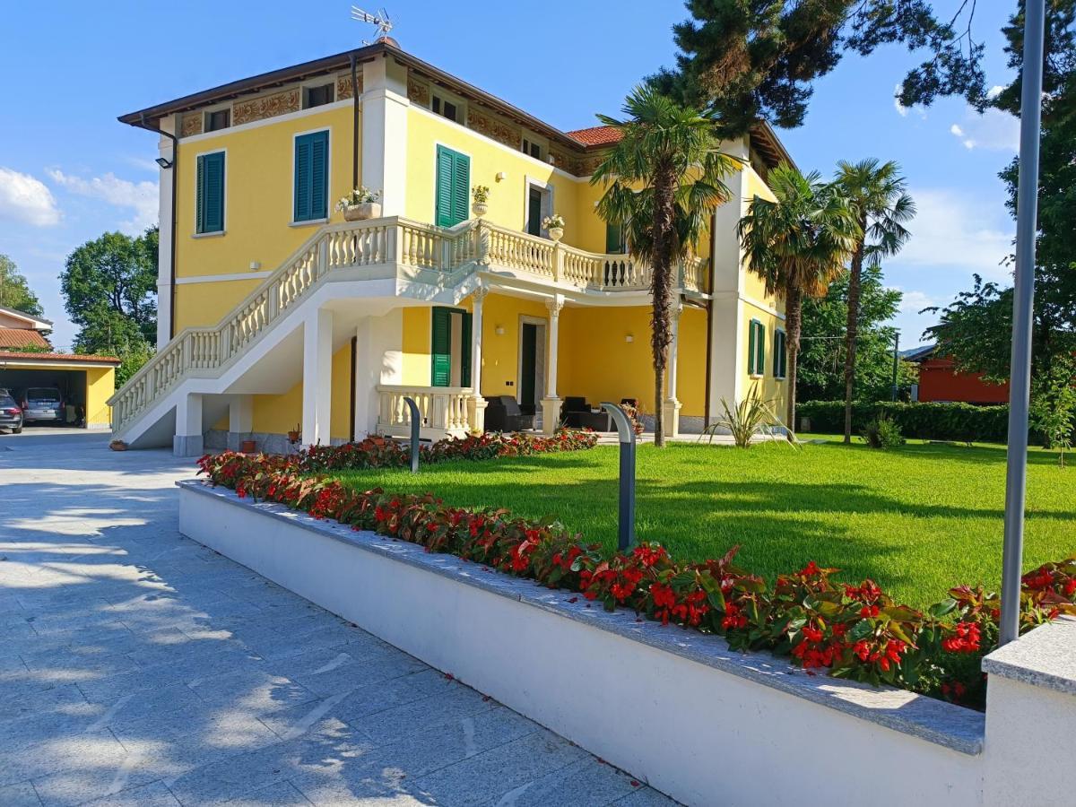 B&B Villa Preziosa Lago Maggiore Lesa Bagian luar foto